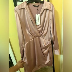 *NEW* Zara Satin Dress . Size Large (30)